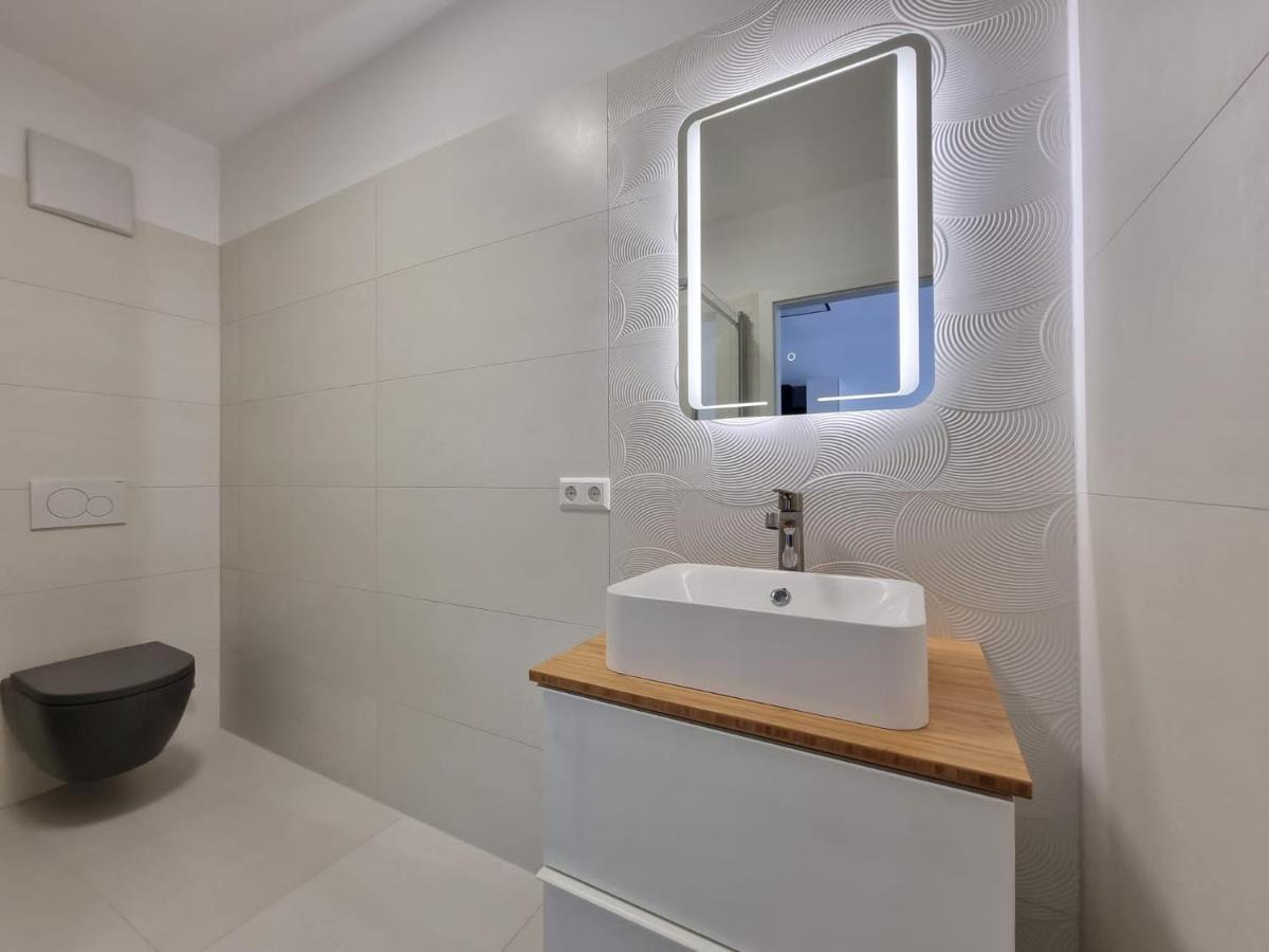 Bamo Studio - City Living Downtown Klagenfurt am Woerthersee ภายนอก รูปภาพ