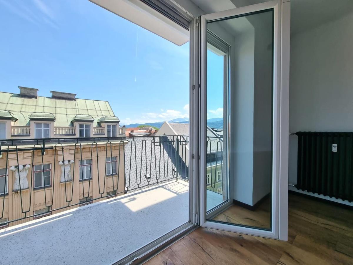 Bamo Studio - City Living Downtown Klagenfurt am Woerthersee ภายนอก รูปภาพ