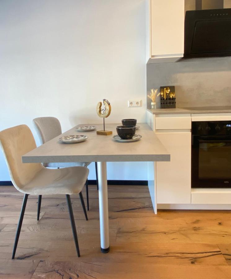 Bamo Studio - City Living Downtown Klagenfurt am Woerthersee ภายนอก รูปภาพ